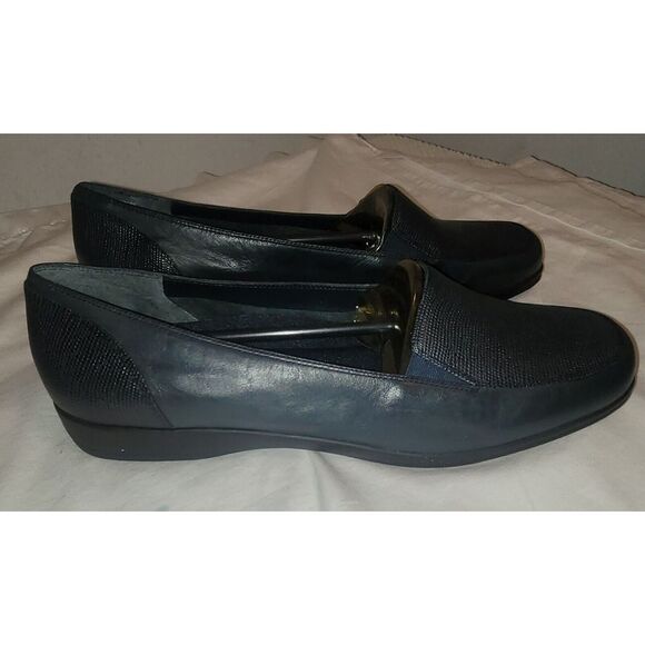 New Easy  Sprit  Women's Ladies Black Slip On Flats , Size 10 - Picture 3 of 5